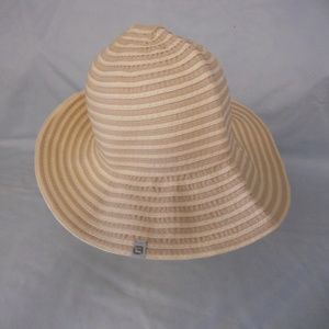Logo Fit Khaki Cream Wide Brim Hat Womans OSFM